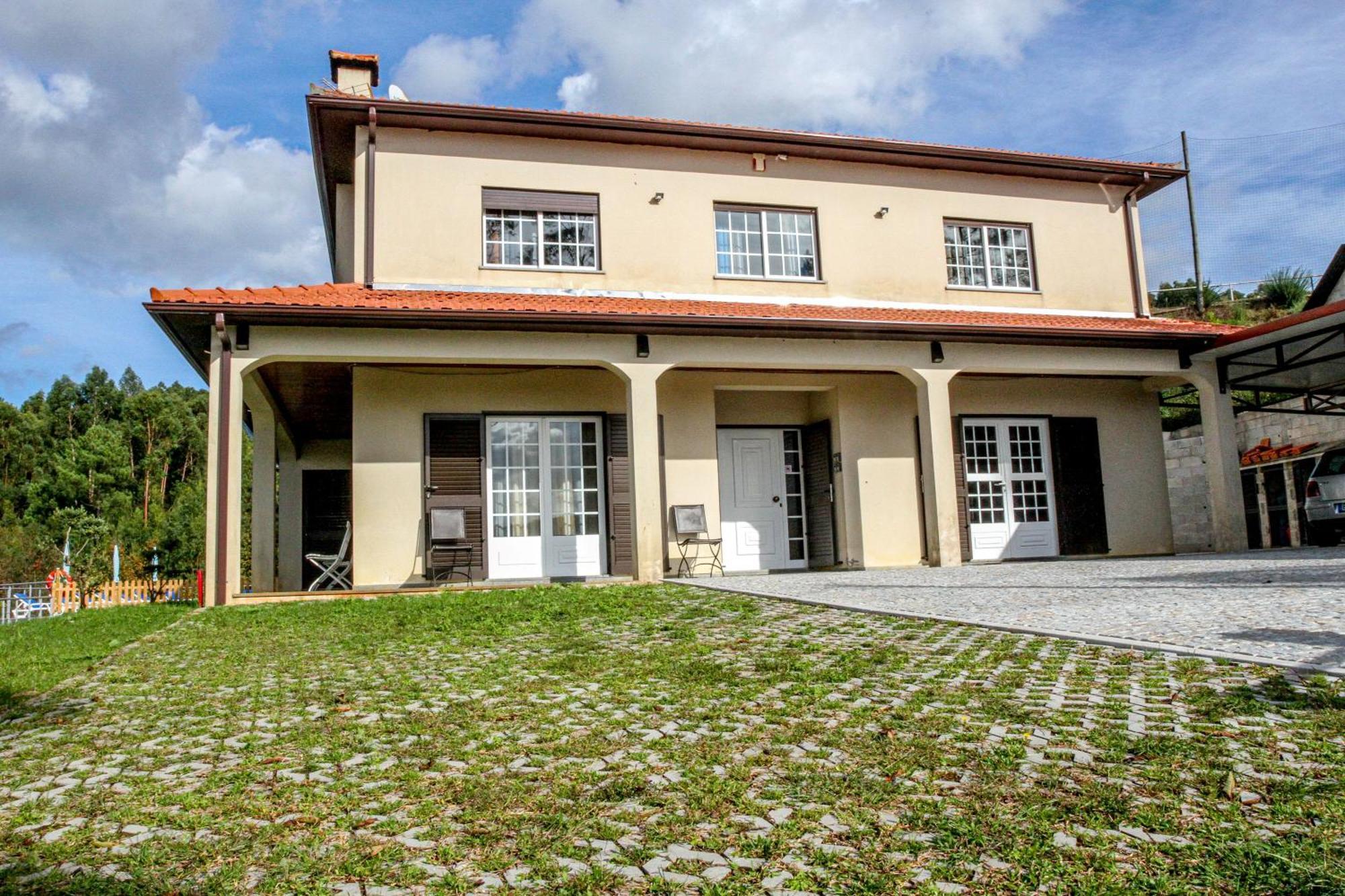Martins House Quartos Arouca Eksteriør bilde